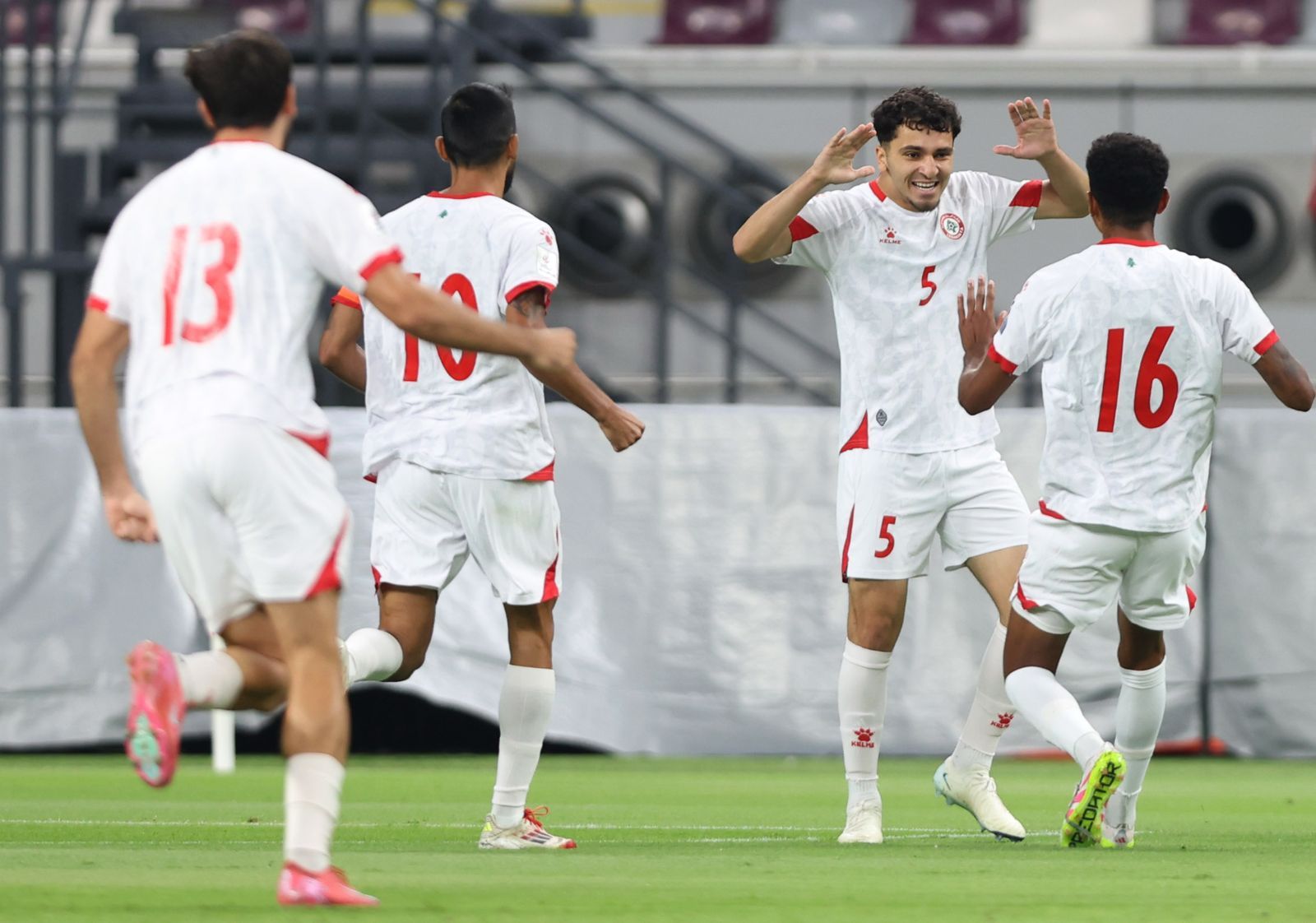 بعد تسجيل الهدف الأول (الاتحاد اللبناني).