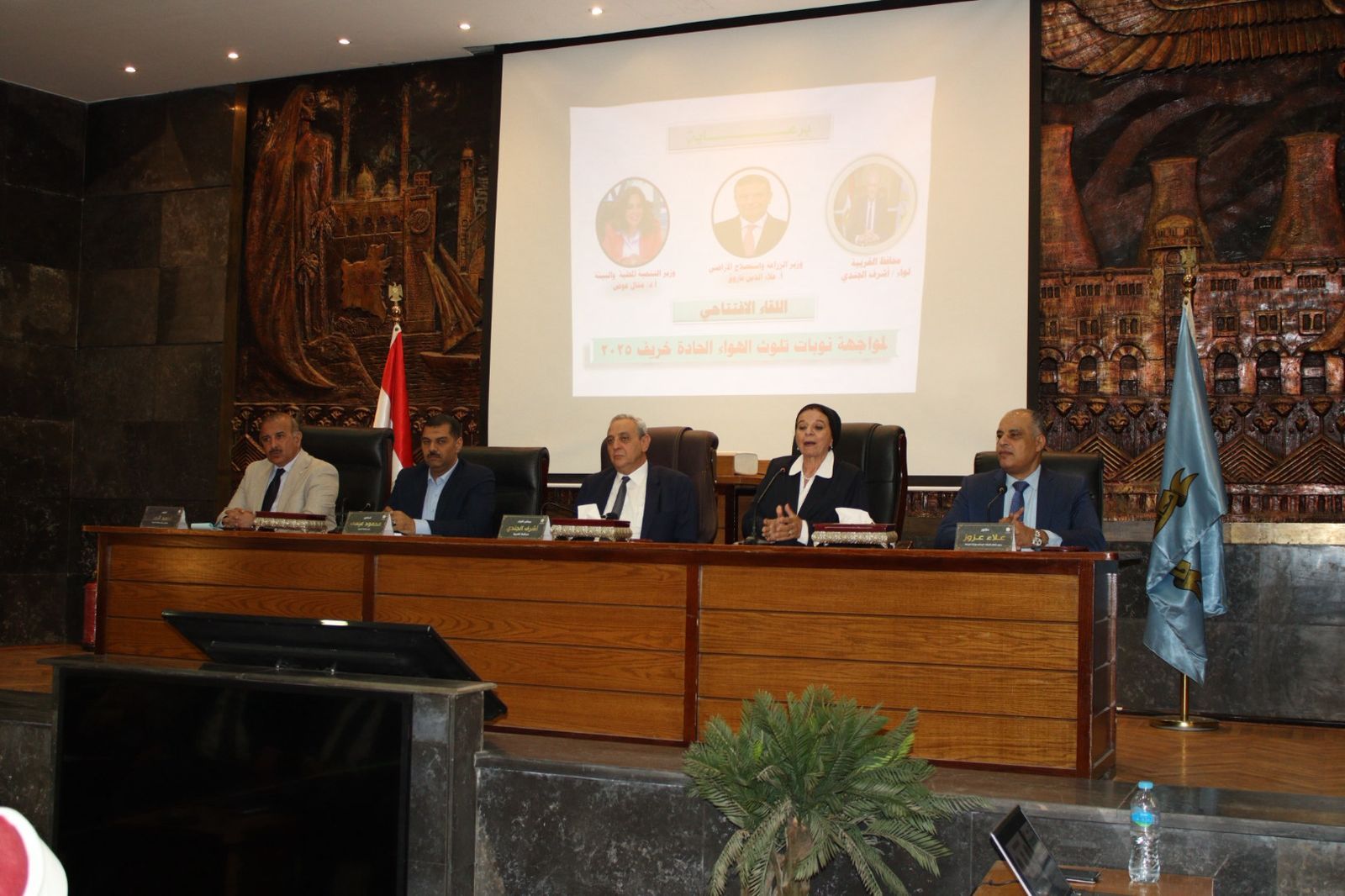 8adaab1a52.jpg