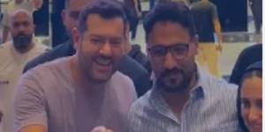 عمرو يوسف يحتفل بنجاح دوريش مع جمهوره فى السينمات - مصدرنا الإخبارى
