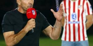 صحفي مدريدي يسخر من الأتليتي بسبب احتفالية تقديم الصفقات الجديدة - مصدرنا الإخبارى