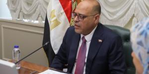 وزير العمل يلتقي وفد رجال الأعمال والجالية المصرية بإيطاليا - مصدرنا الإخبارى
