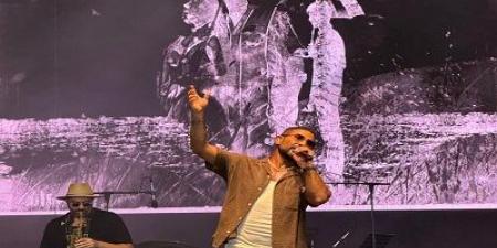 أحمد سعد يتألق في مهرجان الشواطئ بالمغرب.. والجمهور يحتفل بعيد ميلاده - مصدرنا الإخبارى