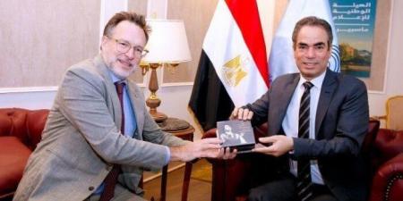 سفير كندا بالقاهرة: مصر عنوان الاستقرار فى منطقة الشرق الأوسط - مصدرنا الإخبارى