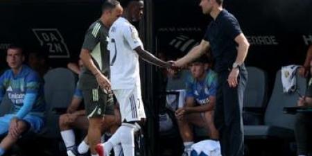 ريال مدريد يشتعل.. فينيسيوس غاضب جداً من ألونسو - مصدرنا الإخبارى