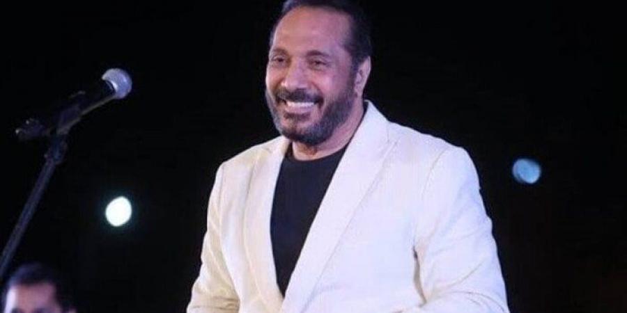 على الحجار يشعل مهرجان القلعة بأغنية «المال والبنون» - مصدرنا الإخبارى