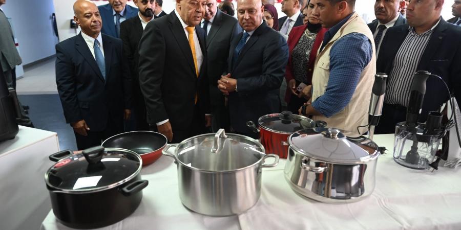 كامل الوزير يبحث تحديات الصناعة ويؤكد: إزالة العقبات فوراً.. وطرح أراضي صناعية جديدة مطلع سبتمبر|تفاصيل - مصدرنا الإخبارى