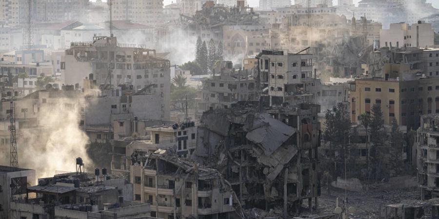 شهداء ومصابون في قصف الاحتلال مناطق في قطاع غزة - مصدرنا الإخبارى