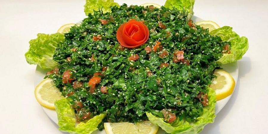 طريقة عمل التبولة اللبنانية على أصولها - مصدرنا الإخبارى