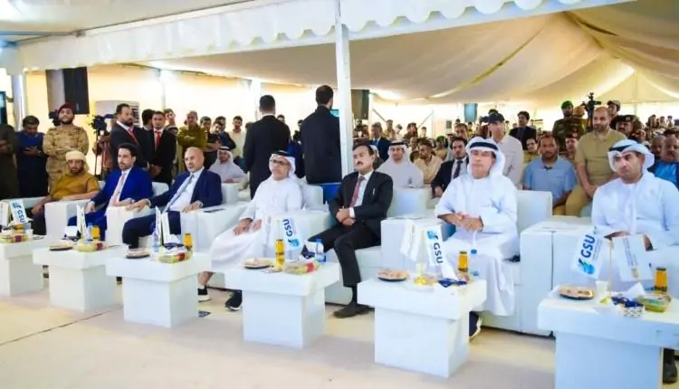 الرئيس الزُبيدي يصل عدن ويعلن بدء المرحلة الثانية من مشروع الطاقة الشمسية بقدرة 120 ميجاوات