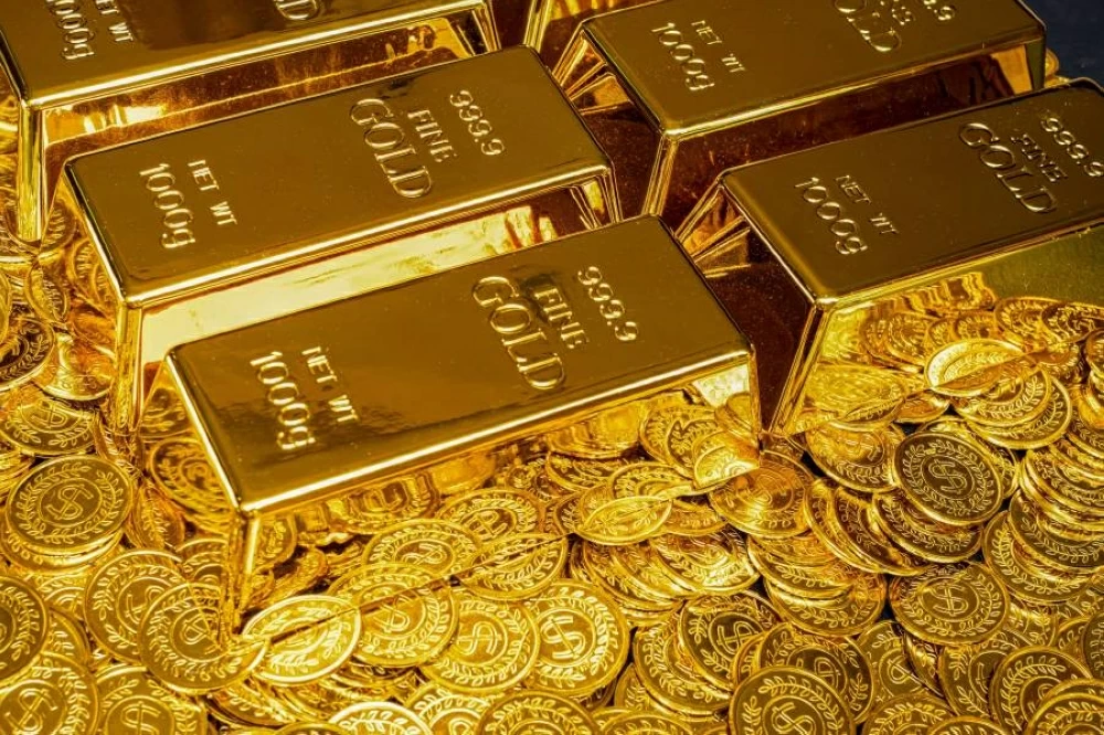 ارتفاع الذهب مع انخفاض الدولار قبيل قمة جاكسون هول