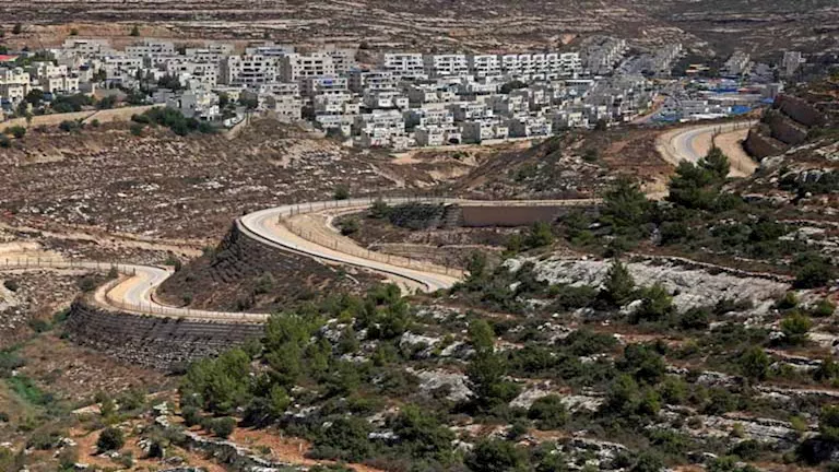 إنشاء أكثر من 85 مستوطنة في الأراضي الفلسطينية
