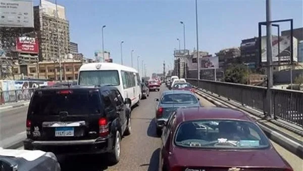 ازدحام معتدل في ساحات وشوارع القاهرة والجيزة