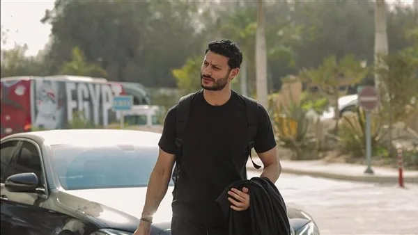 توديع جثمان والد محمد الشناوي بعد صلاة الفجر في كفر الشيخ