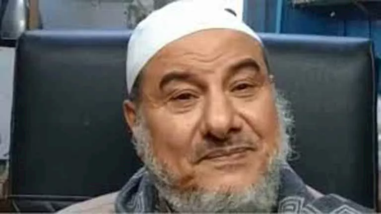 لحظات م touching في حياة والد محمد الشناوي