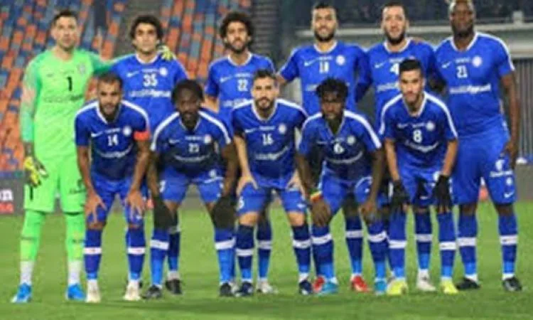 سموحة يكشف عن قائمة لاعبيه لمباراة نادي زد في الدوري الممتاز