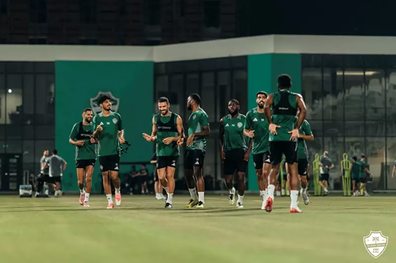 كأس السوبر السعودي: الأهلي يواجه القادسية