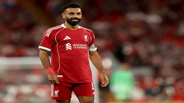 ليس ليفربول.. صلاح يتنبأ بالفريق الذي سيتوج بلقب الدوري الإنجليزي لموسم 2025/26.