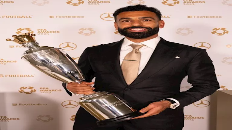 ماذا كتبت الصحف العالمية حول فوز محمد صلاح بجائزة أفضل لاعب في إنجلترا؟