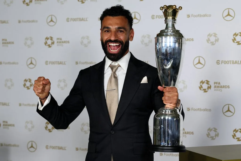 محمد صلاح يعلق للمرة الأولى بعد حصوله على جائزة أفضل لاعب في إنجلترا
