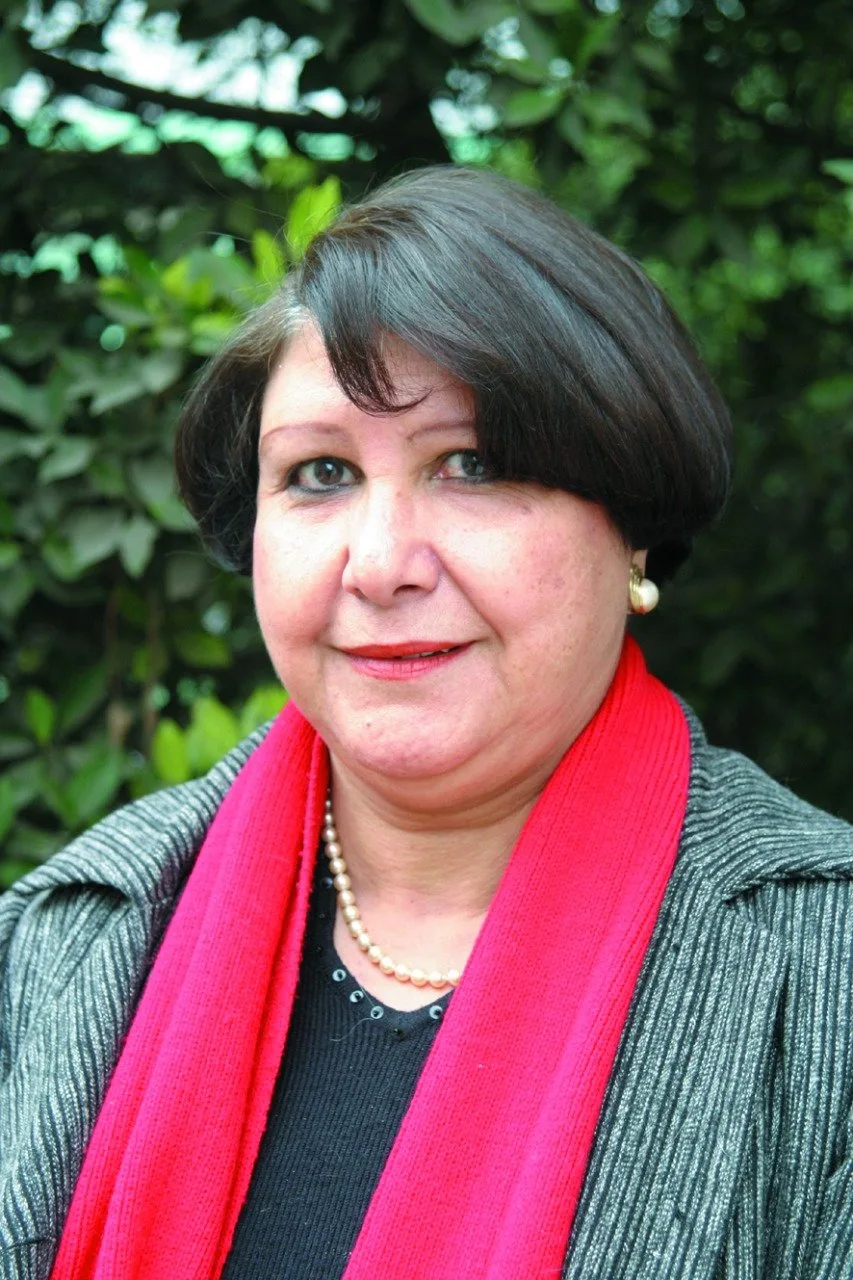 أمينة النقاش تناقش صيحة المجند حسن ورسالة معتزة