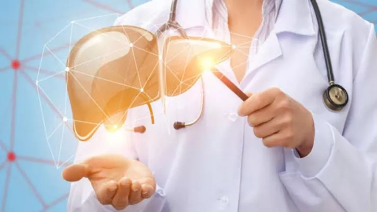 هل يحتاج الكبد إلى detox؟ إليك رأي الطب في ذلك.