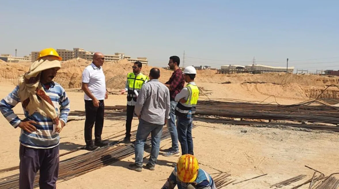هل يوجد رابط بين سحب أرض أكتوبر من الزمالك؟ شوبير يوضح الأمر.