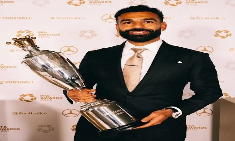 وزير الرياضة يبارك لمحمد صلاح حصوله على جائزة أفضل لاعب في الدوري الإنجليزي