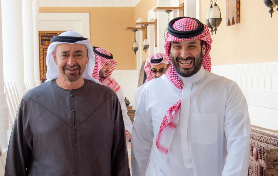 ولي العهد يستقبل محمد بن زايد لتعزيز العلاقات الثنائية ومناقشة التعاون المشترك